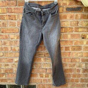 Lee Women's Straight Leg Jeans, Size 14 Petite